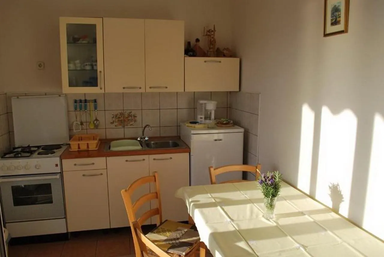 Apartment Supetarska Draga 11